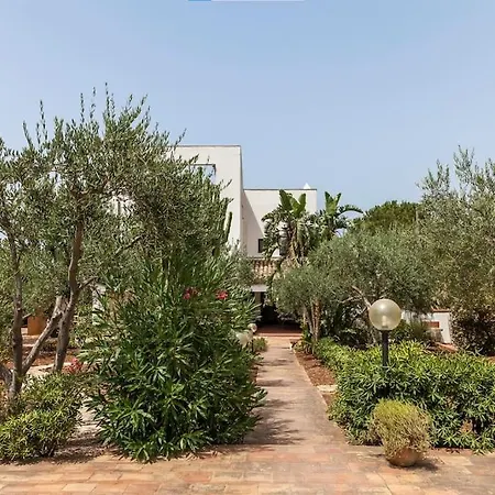 Cala Bianca Villa *
